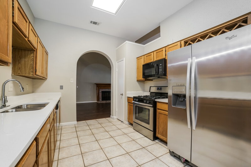 1,890/Mo, 17219 Harmony Hill Dr Spring, TX 77379 Kitchen View 2