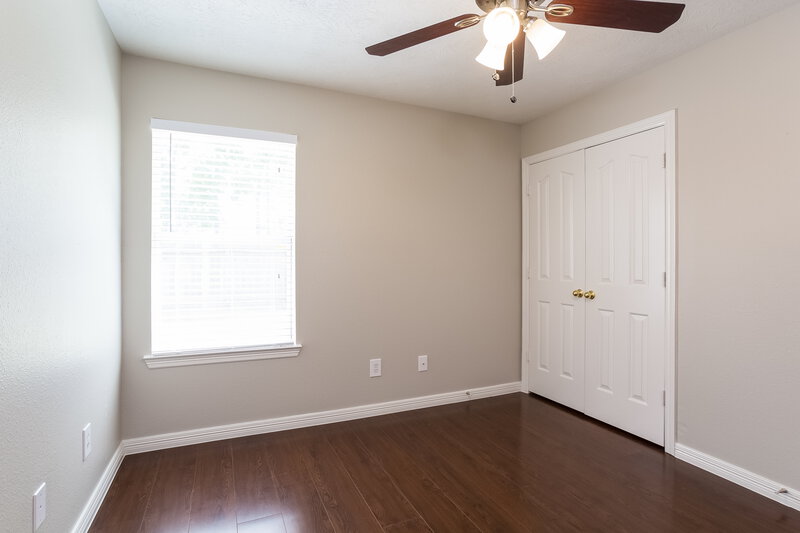 2,580/Mo, 19310 Pinewood Bluff Ln Humble, TX 77346 Bedroom View 2