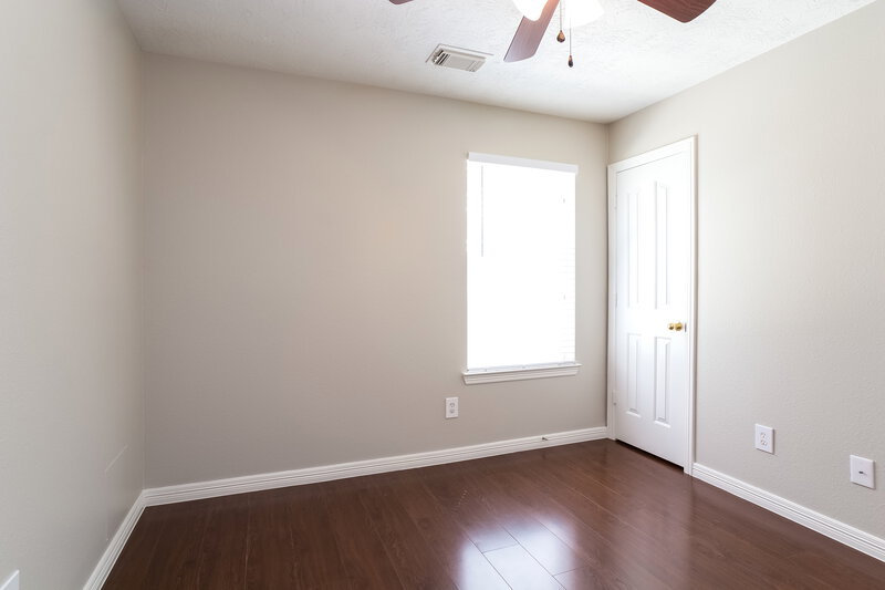 2,580/Mo, 19310 Pinewood Bluff Ln Humble, TX 77346 Bedroom View 3