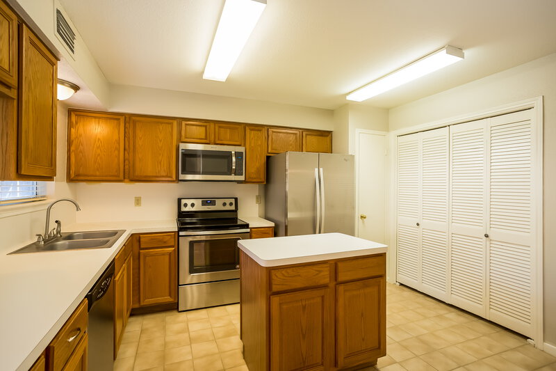 1,905/Mo, 10723 Glenda Kay Dr Houston, TX 77065 Misc View 4