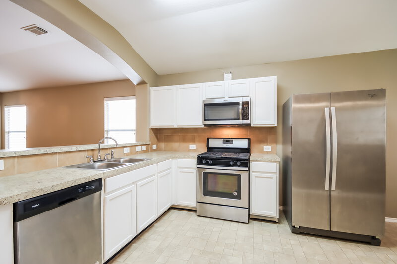 1,895/Mo, 9315 Cold River Ct Humble, TX 77396 Kitchen View 2