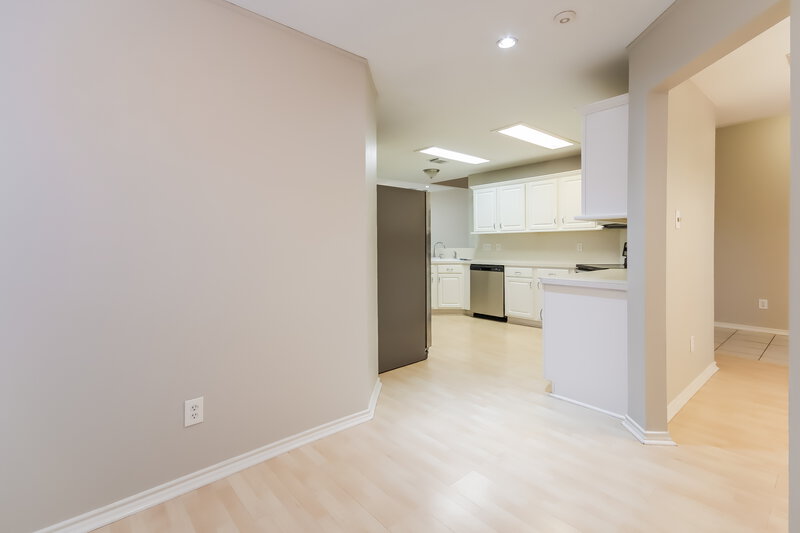 1,985/Mo, 18608 Timbers Dr Humble, TX 77346 Kitchen View