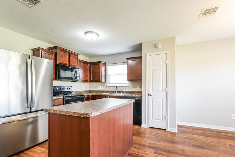 1,795/Mo, 5719 Rocky Trail Dr Kingwood, TX 77339 Kitchen View