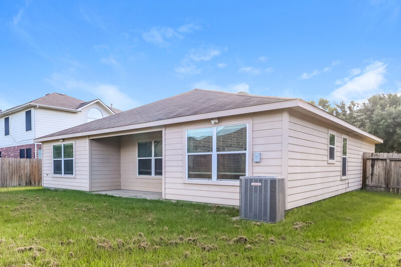 1,795/Mo, 5719 Rocky Trail Dr Kingwood, TX 77339 Rear View