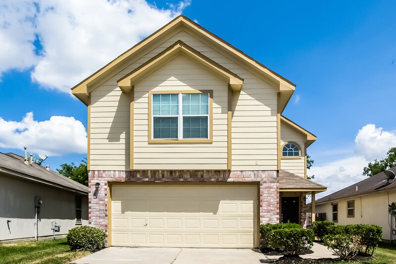 1,830/Mo, 12606 Warrenwood Dr Houston, TX 77066 External View