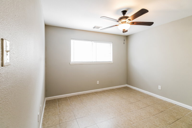1,985/Mo, 3635 Lost Oak Dr Spring, TX 77388 Bedroom View 2
