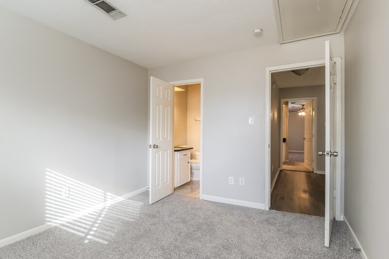 2,170/Mo, 11906 Swan Creek Dr Houston, TX 77065 Main Bedroom View