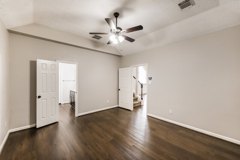 2,285/Mo, 22207 Jay Dr Spring, TX 77373 Main Bedroom View 3