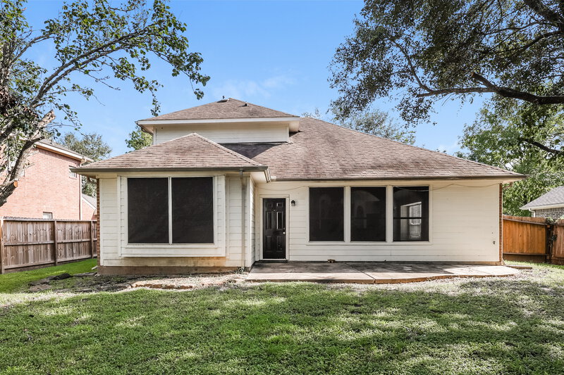 2,285/Mo, 22207 Jay Dr Spring, TX 77373 Rear View