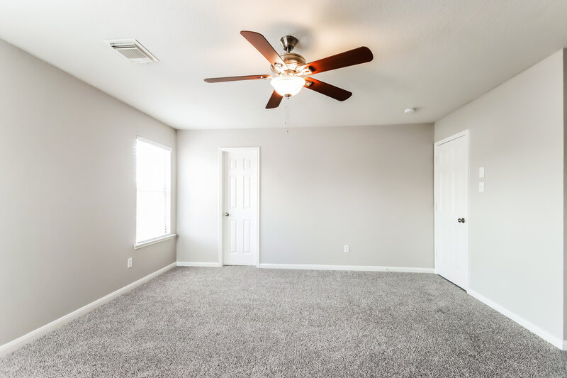 1,855/Mo, 21126 Allenham Ln Humble, TX 77338 Main Bedroom View 2