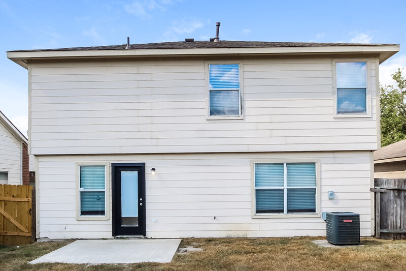 1,855/Mo, 21126 Allenham Ln Humble, TX 77338 Rear View