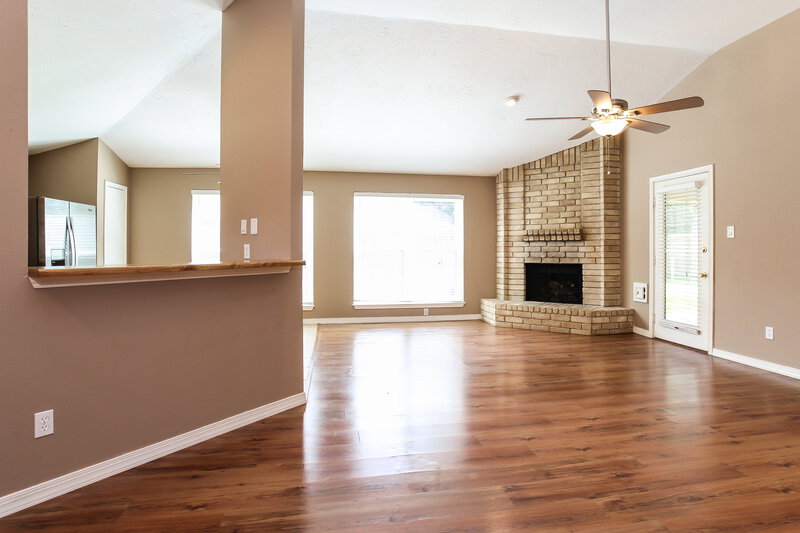 1,805/Mo, 3311 Hartfield Ln Spring, TX 77388 Living Room View