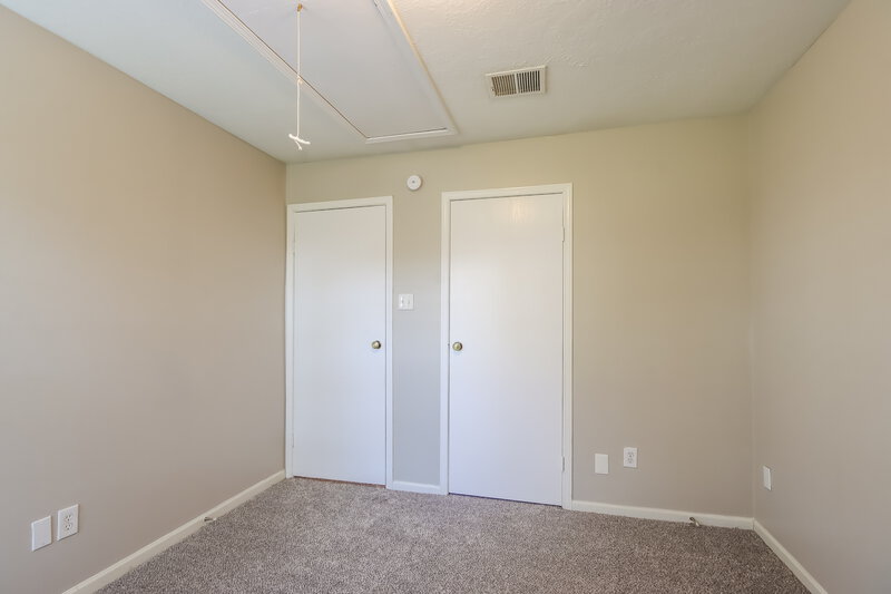1,885/Mo, 5011 Innsbruk Dr Houston, TX 77066 Bedroom View 2