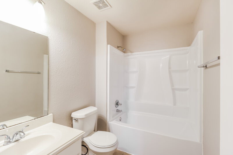 1,755/Mo, 21115 Tanner Woods Ln Humble, TX 77338 Bathroom View