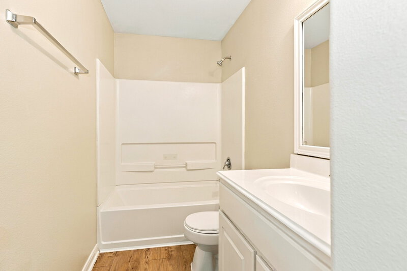 1,825/Mo, 4722 San Antonio River Dr Spring, TX 77386 Bathroom View