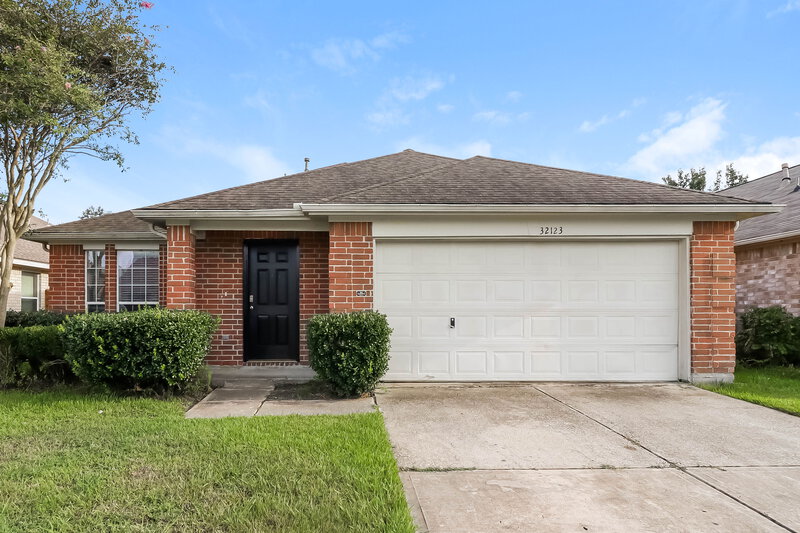1,820/Mo, 32123 Decker Oaks Dr Pinehurst, TX 77362 External View