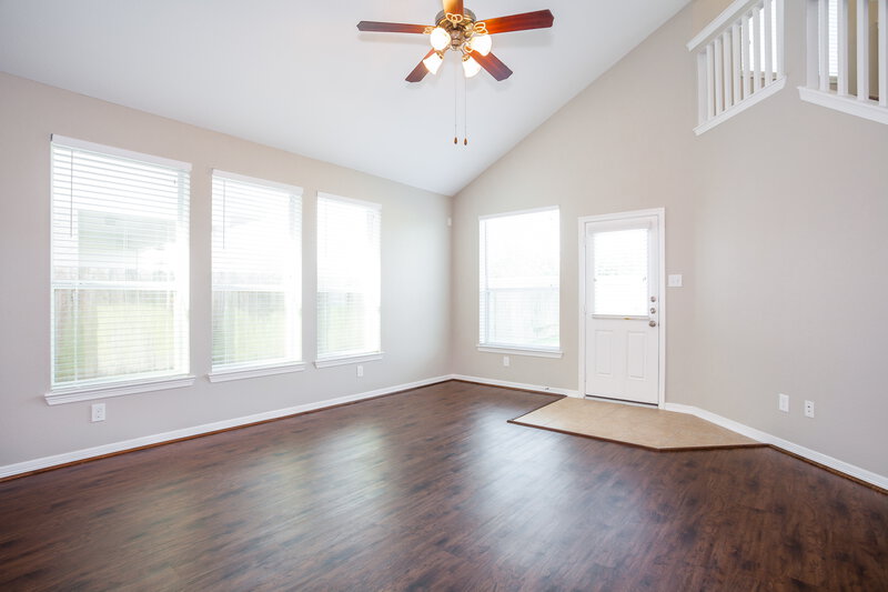 2,260/Mo, 4527 Bagley Garden Ct Katy, TX 77449 livingroom View