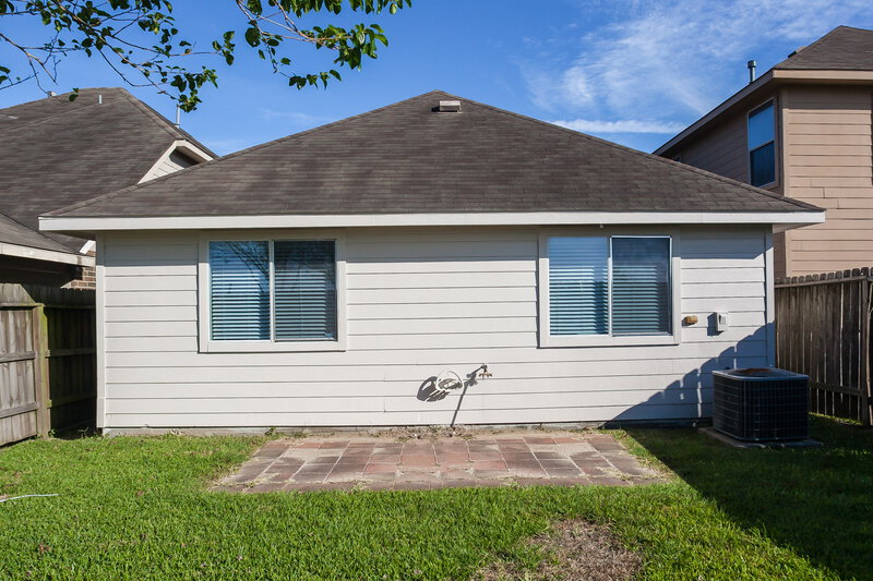 1,975/Mo, 13010 Maile Park Dr Houston, TX 77034 Rear View