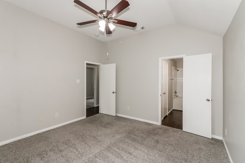 1,675/Mo, 20734 Baron Bend Ln Katy, TX 77449 Main Bedroom View 2
