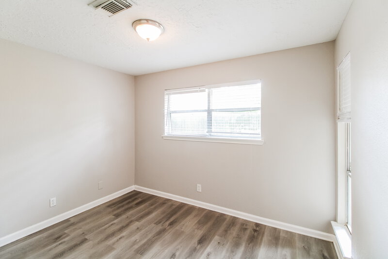 1,875/Mo, 3206 Teakwood Cir Dickinson, TX 77539 Bedroom View