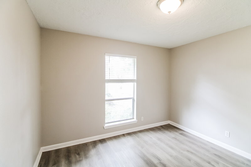 1,875/Mo, 3206 Teakwood Cir Dickinson, TX 77539 Bedroom View 3