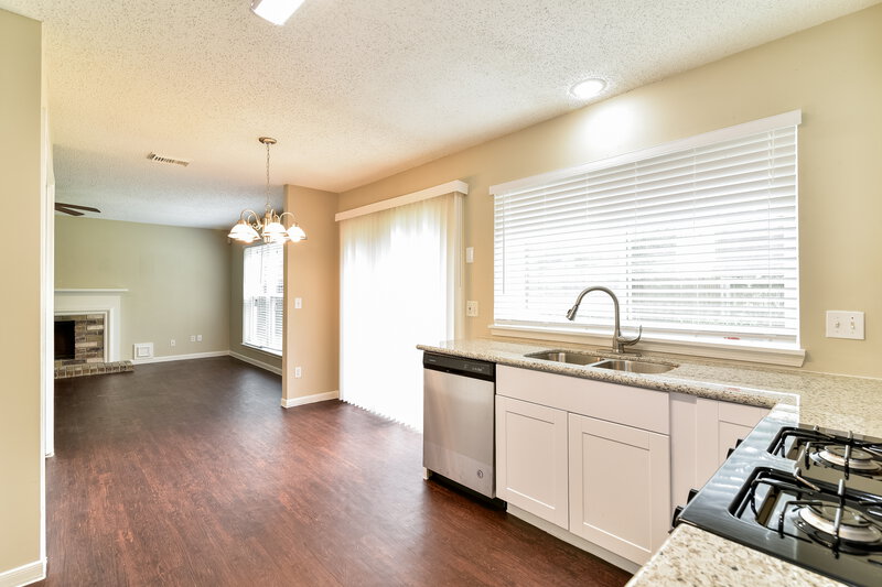 2,280/Mo, 17023 Fenny Bridge Ln Spring, TX 77379 Breakfast Nooklarge View