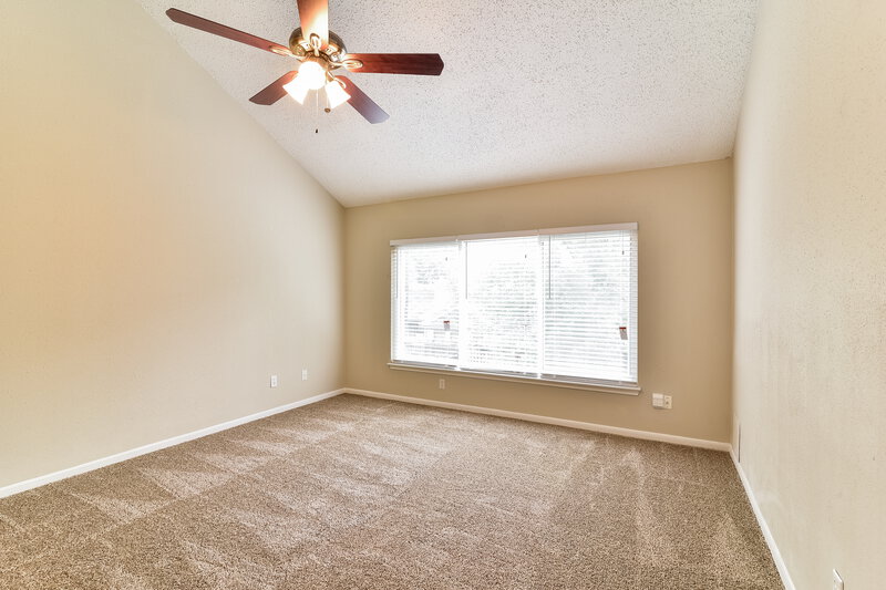 2,280/Mo, 17023 Fenny Bridge Ln Spring, TX 77379 Master Bedroomlarge View