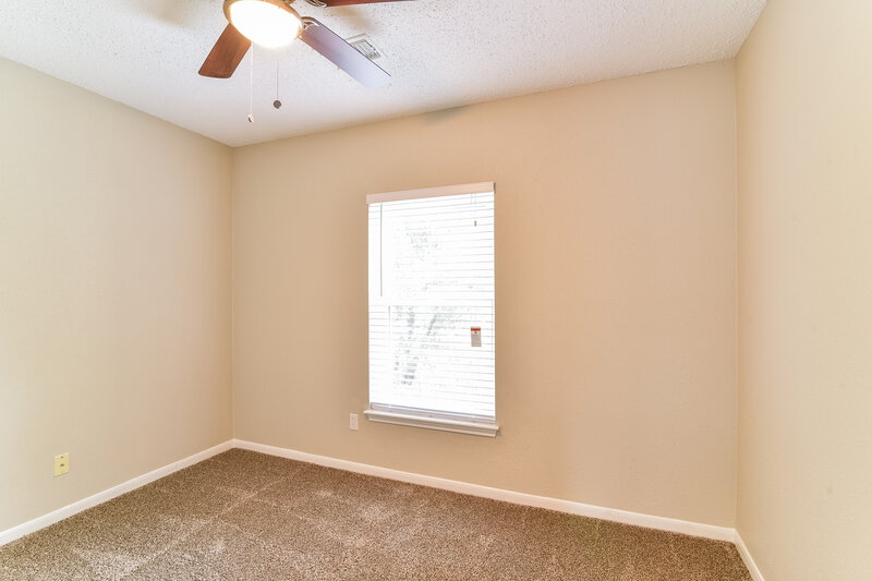 2,280/Mo, 17023 Fenny Bridge Ln Spring, TX 77379 Bedroomlarge View 3
