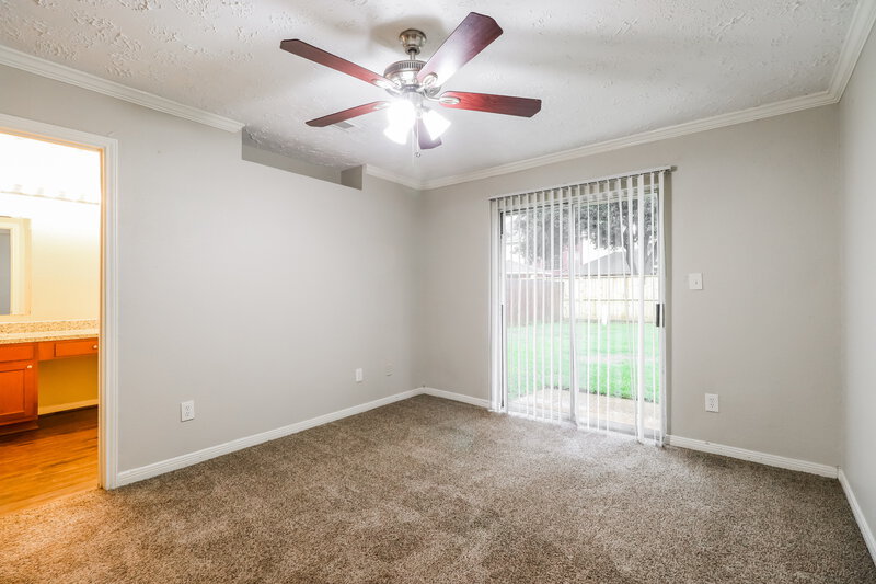 1,665/Mo, 15158 Sheffield Terrace Channelview, TX 77530 Main Bedroom View