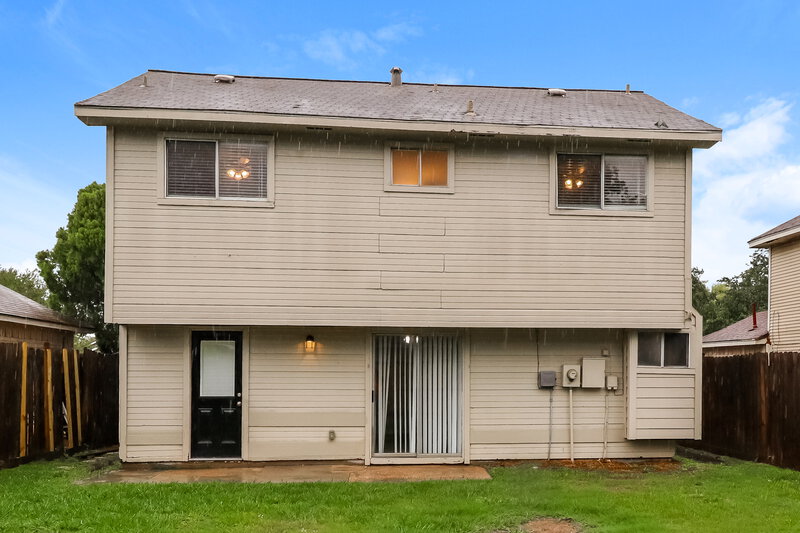 1,665/Mo, 15158 Sheffield Terrace Channelview, TX 77530 Rear View