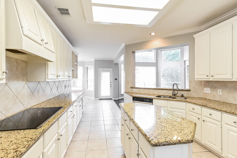 3,505/Mo, 5714 Oakmoss Trl Spring, TX 77379 Kitchen View 2