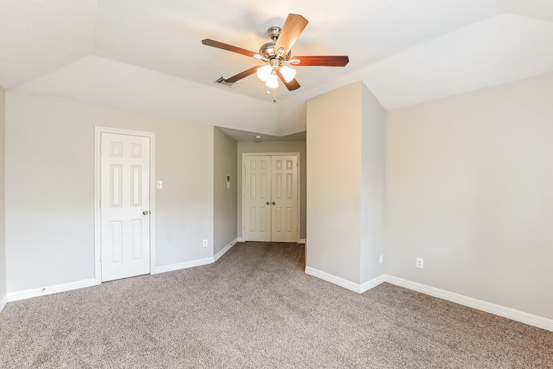 3,505/Mo, 5714 Oakmoss Trl Spring, TX 77379 Main Bedroom View 3