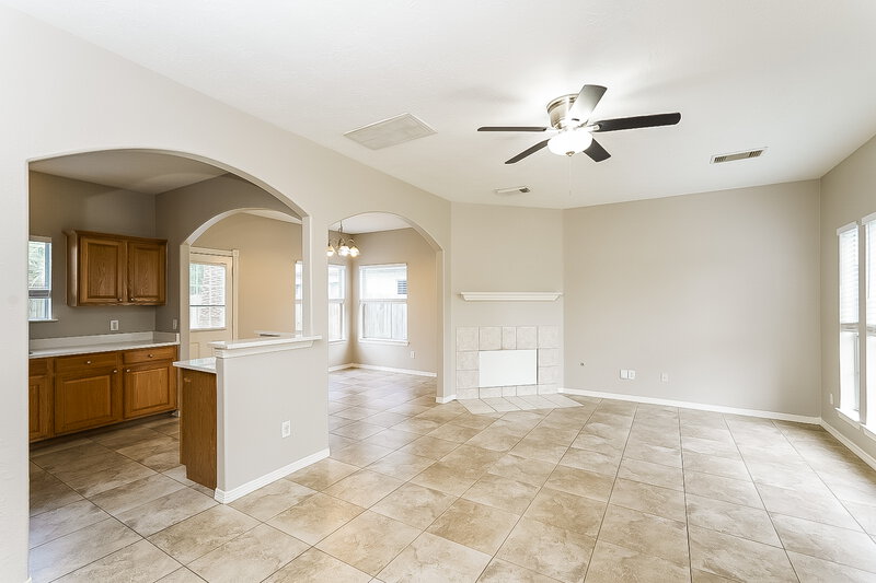 1,610/Mo, 26622 Cypresswood Drive Spring, TX 77373 Living Room View