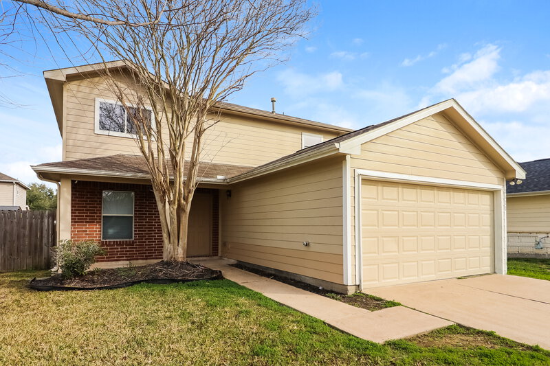 1,940/Mo, 2622 Umiak Drive Houston, TX 77045 Front View