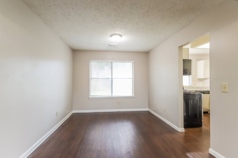 2,355/Mo, 18919 Oakway Dr Humble, TX 77346 Dining Room View