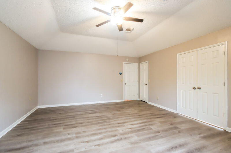 2,355/Mo, 18919 Oakway Dr Humble, TX 77346 Main Bedroom View