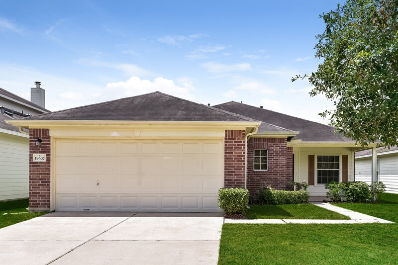 2,165/Mo, 19607 Buckland Park Drive Katy, TX 77449 External View