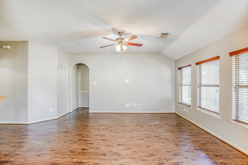 2,010/Mo, 19607 Buckland Park Drive Katy, TX 77449 Living Room View 3