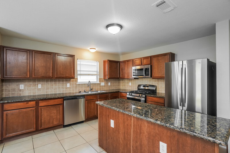 1,720/Mo, 20726 Desert Shadows Lane Cypress, TX 77433 Kitchen View