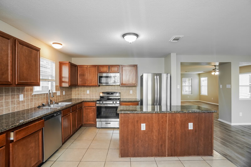 1,720/Mo, 20726 Desert Shadows Lane Cypress, TX 77433 Kitchen View 2