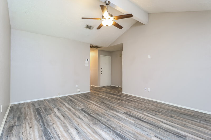 1,915/Mo, 4503 Tylergate Drive Spring, TX 77373 Living Room View 2
