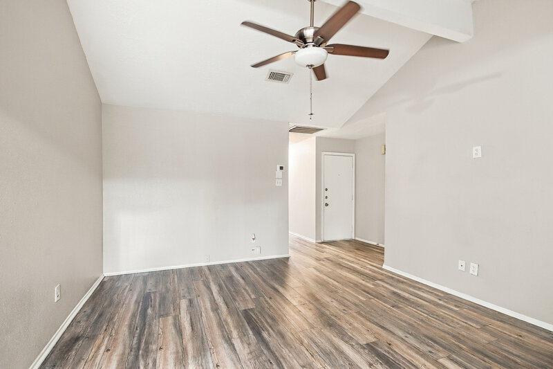 1,695/Mo, 4503 Tylergate Drive Spring, TX 77373 Living Room View 2