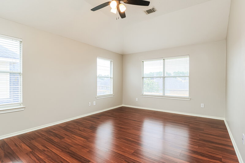 2,275/Mo, 6718 Rockwall Trail Drive Humble, TX 77346 Main Bedroom View