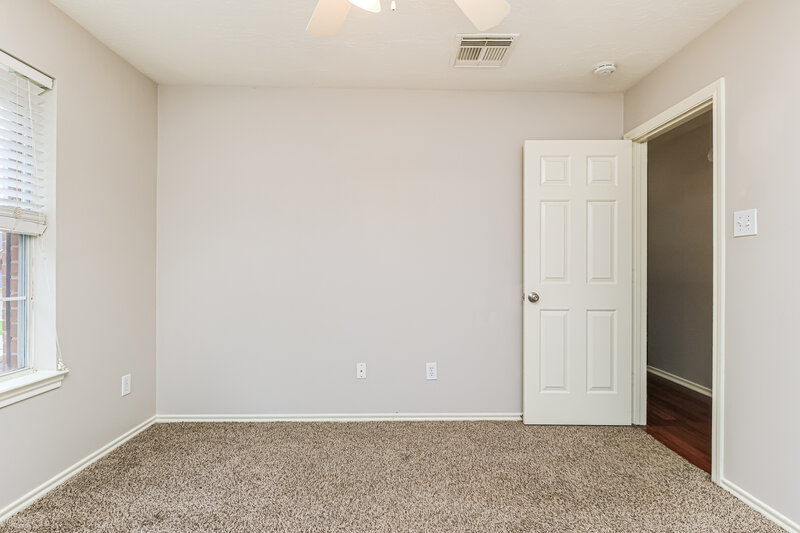 2,275/Mo, 6718 Rockwall Trail Drive Humble, TX 77346 Bedroom View 2