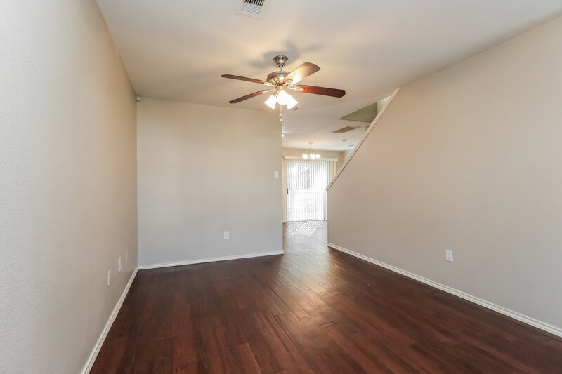 1,705/Mo, 16763 N Thrasher Drive Conroe, TX 77385 Living Room View
