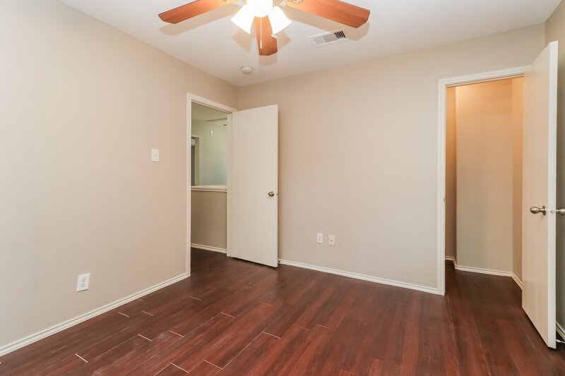 1,705/Mo, 16763 N Thrasher Drive Conroe, TX 77385 Bedroom View