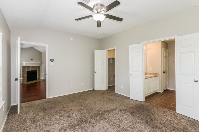 1,730/Mo, 18422 Austin Oak Lane Richmond, TX 77407 Main Bedroom View