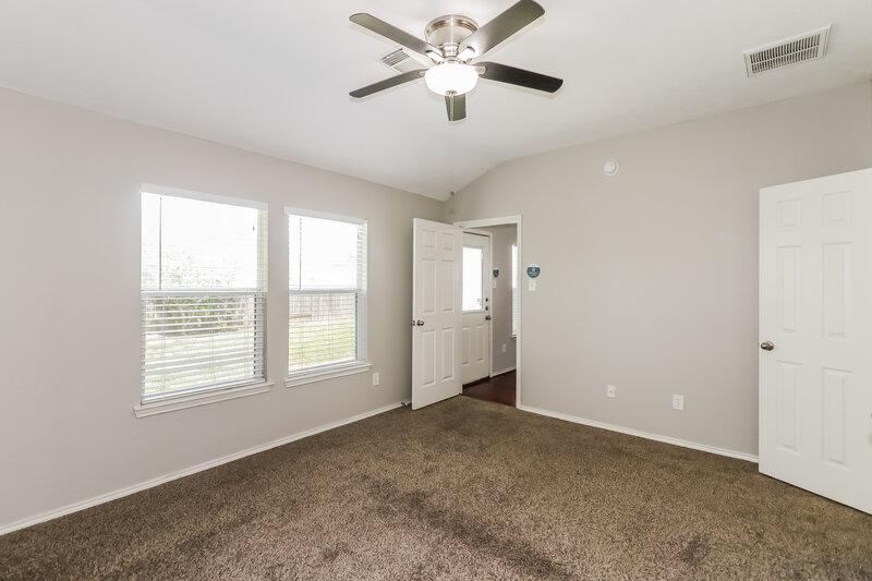 1,730/Mo, 18422 Austin Oak Lane Richmond, TX 77407 Main Bedroom View 2