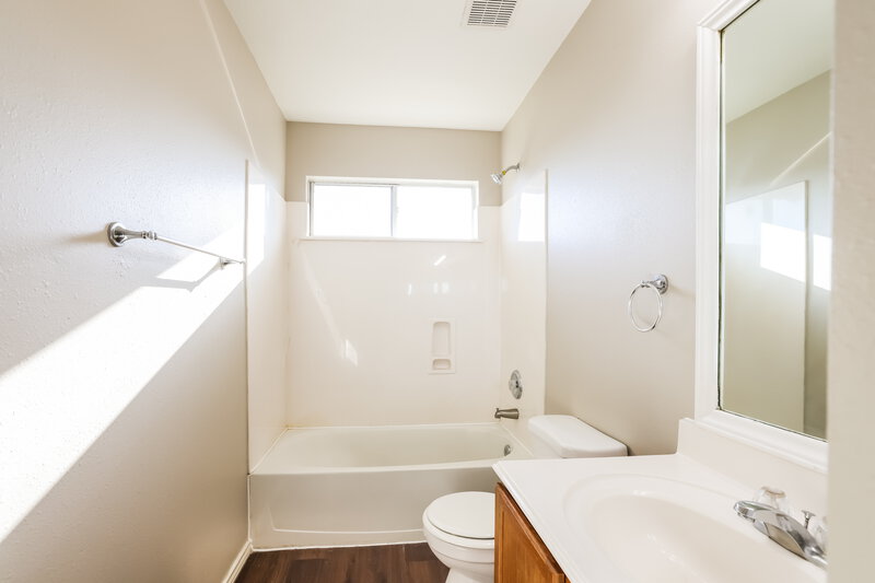 1,655/Mo, 4738 Windy Cypress Court Katy, TX 77449 Bathroom View