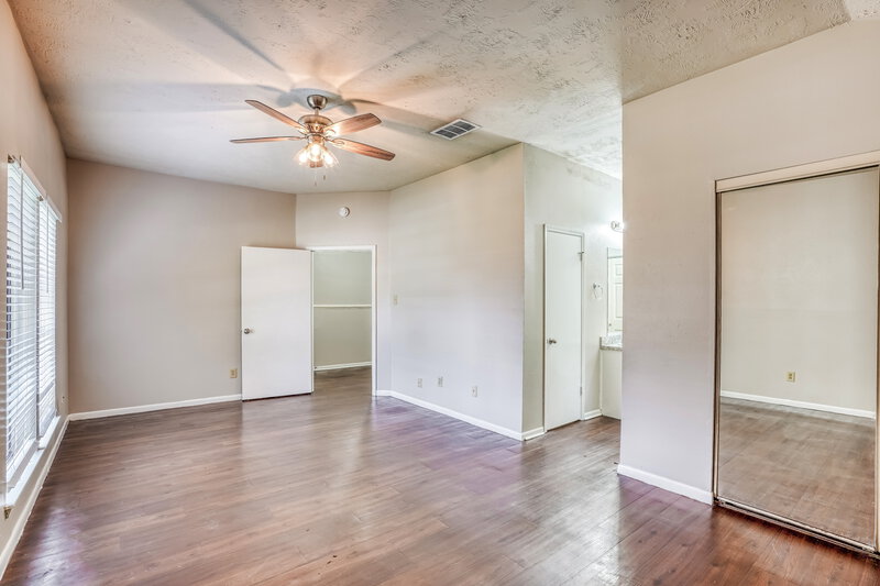 1,905/Mo, 15022 Mulberry Meadows Drive Houston, TX 77084 Main Bedroom View
